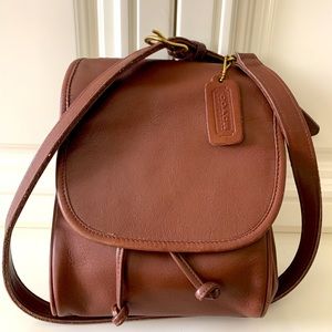 Vtg Coach drawstring crossbody bag